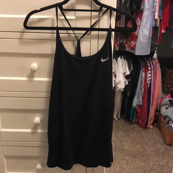 Nike Tops - Nike strappy tank